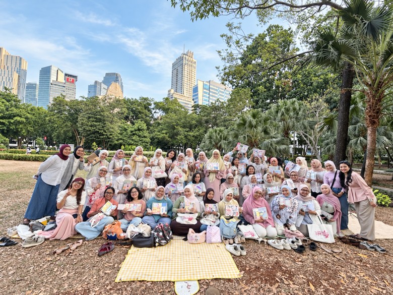 News Image-indonesia-women-fest-gelar-women-social-club-page-picnic-sesi-journaling-dalam-suasana-piknik-20260914000253